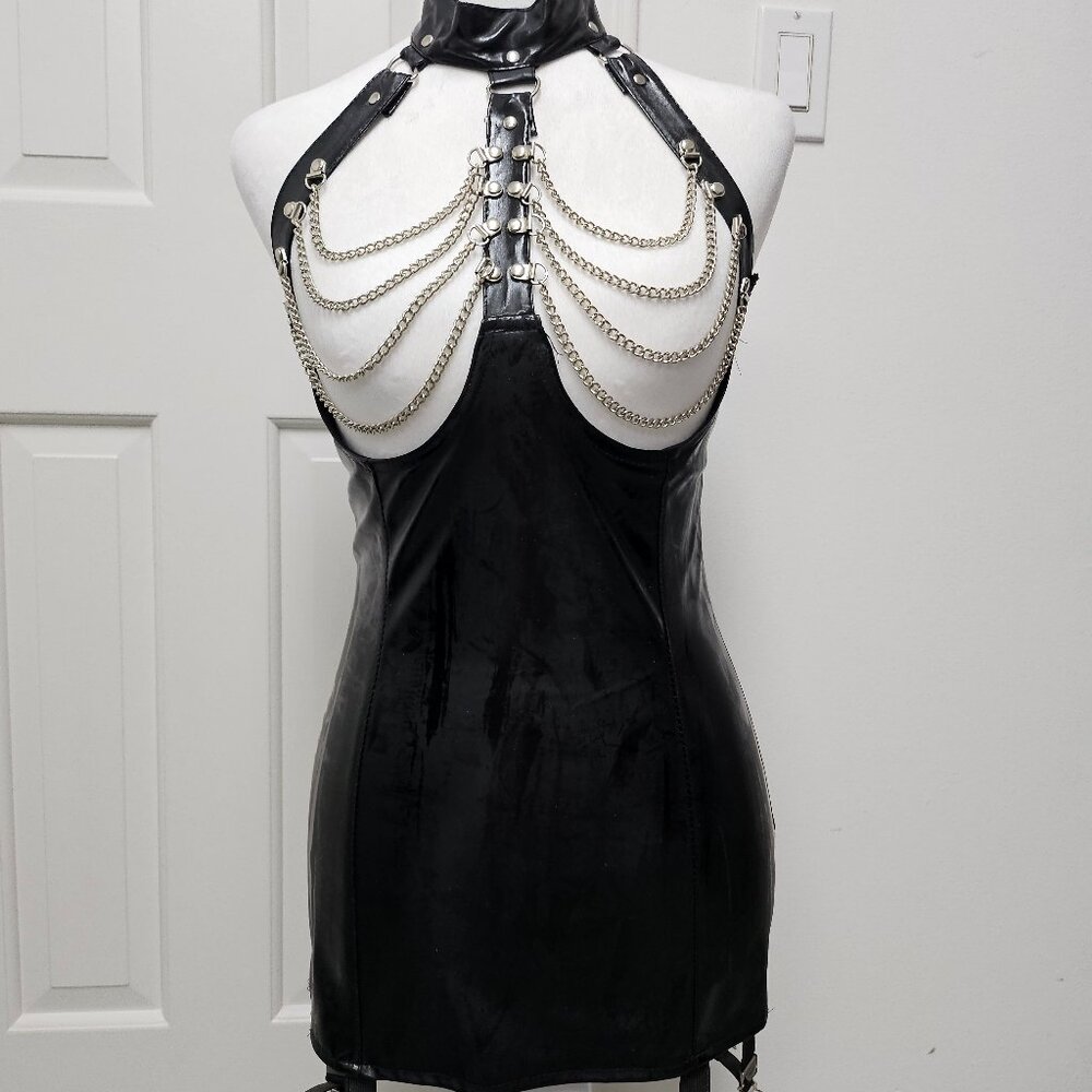 Open chest, pvc dress with garters attached